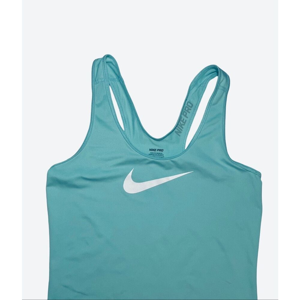Nike Pro Racerback Tank - Picture 4 of 5